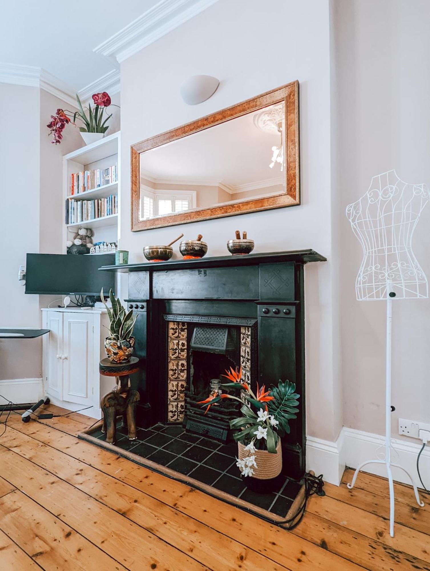 The Clapham Apartment With Private Patio ลอนดอน ภายนอก รูปภาพ